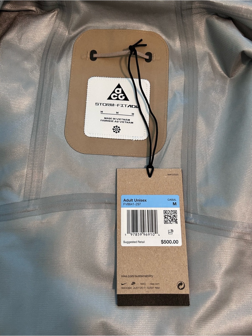 Nike GORE-TEX Hooded waterproof Jacket - Picture 5 of 7
